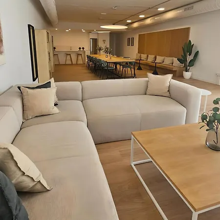 Vanian Village Dream Getaway By Lica Homes